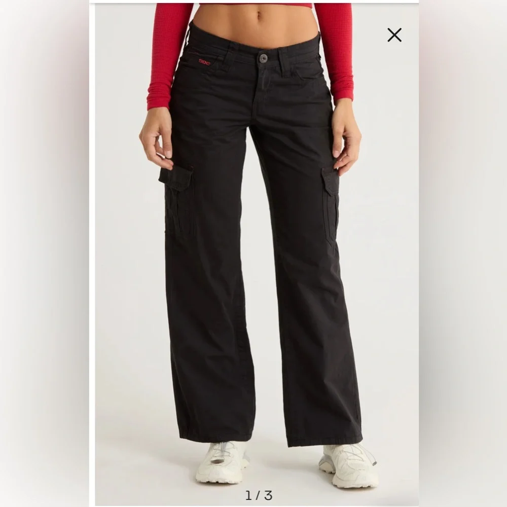 BDG Urban Outfitters Kayla Cargo Pant - Picture 1 of 9